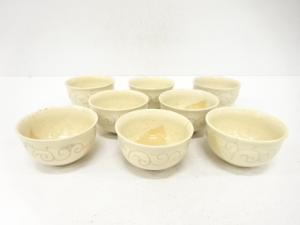 音羽山窯造　唐草絵　数茶碗　8客(無地箱付)